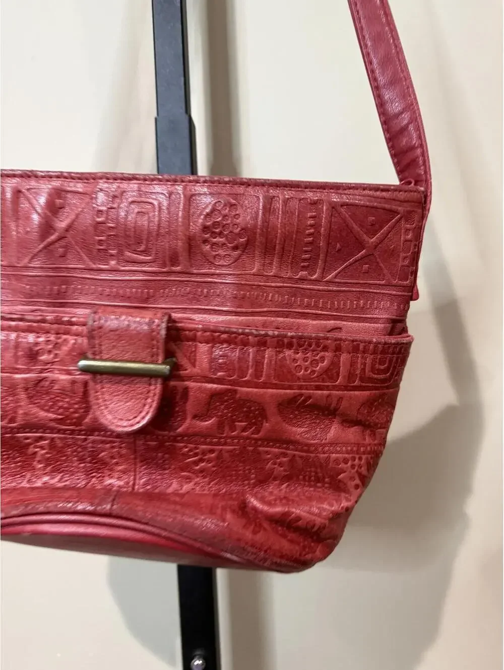 Red Embossed Leather Women's Shoulder Bag Vintage 90s
